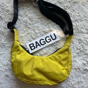 Baggu mini crescent- sour
